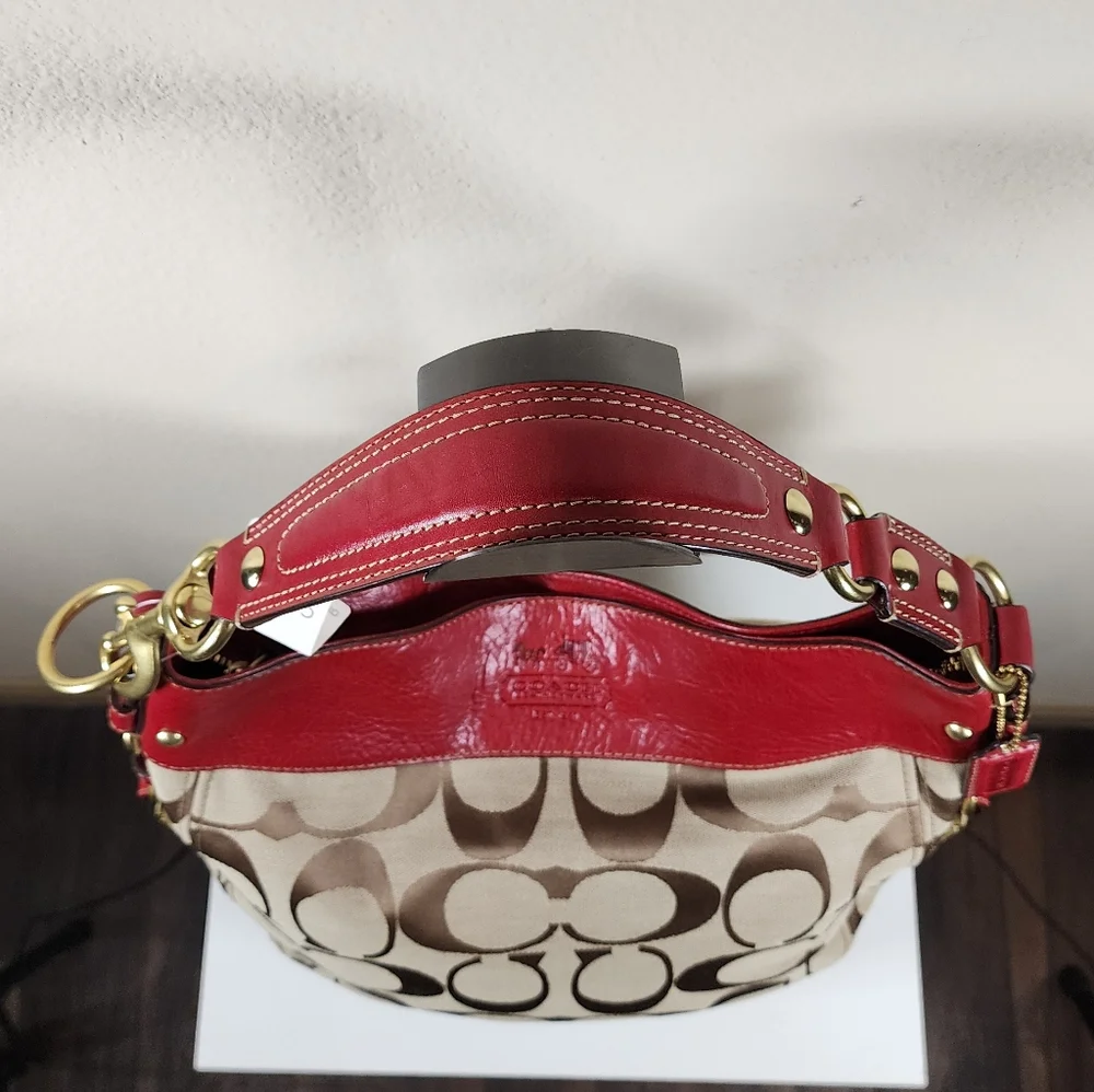 NWT Coach Signature Large Zoe #12674 - Picture 5 of 17